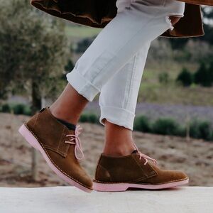 Veldskoen Suede Chukka Boots Brown Pink Sole W7 EU 37